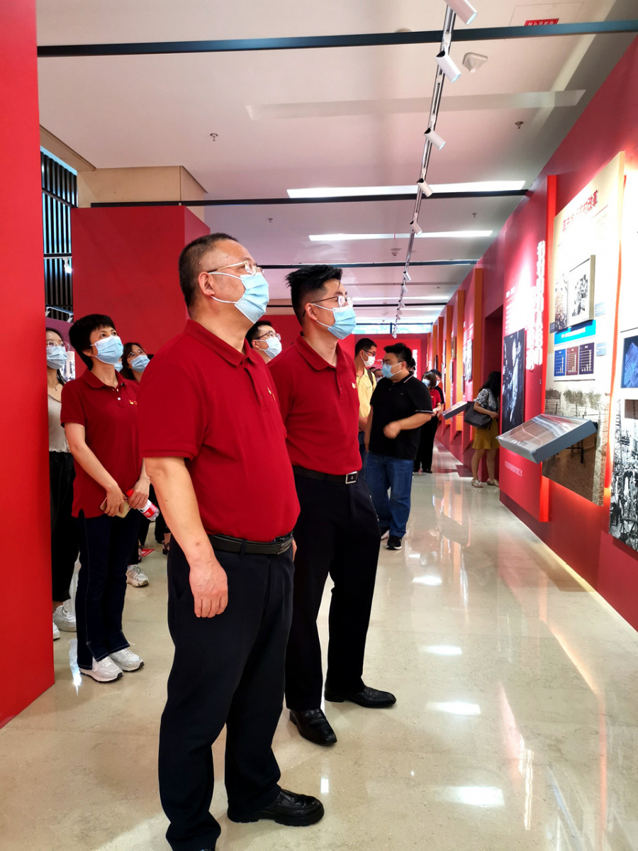 1685430662750316VTjt.jpg 7d41290f382c4b47a9cd4211e9b3adc0.jpg